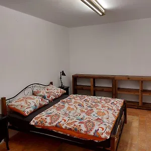 Coola , Lublana Słowenia